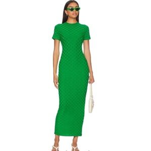 AMANDA UPRICHARD LONG GREEN DRESS !